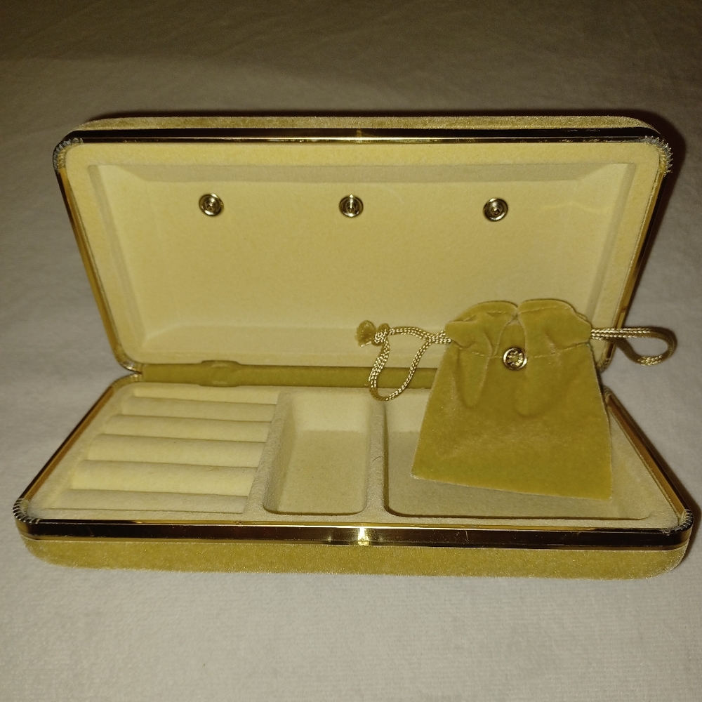 Elegant Gold Velvet Jewelry Box with Velvet Pouch